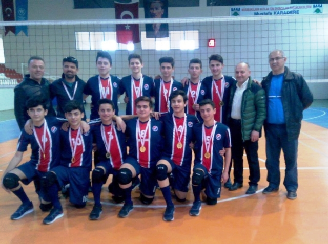 Liseler Arası Voleybol Müsabakaları Yapıldı