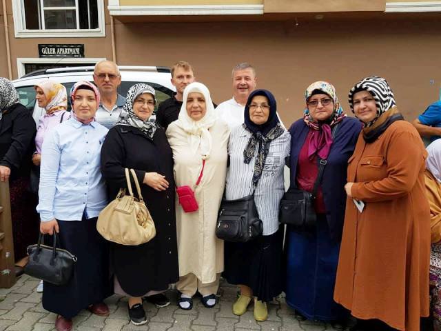 HACI ADAYLARI KUTSAL TOPRAKLARA UĞURLANDI