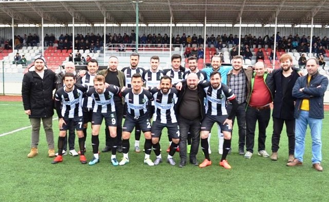 1957 ESPİYESPOR, KARDEŞ TAKIM  ES-ESSPORU 2 GOLLE YENDİ 